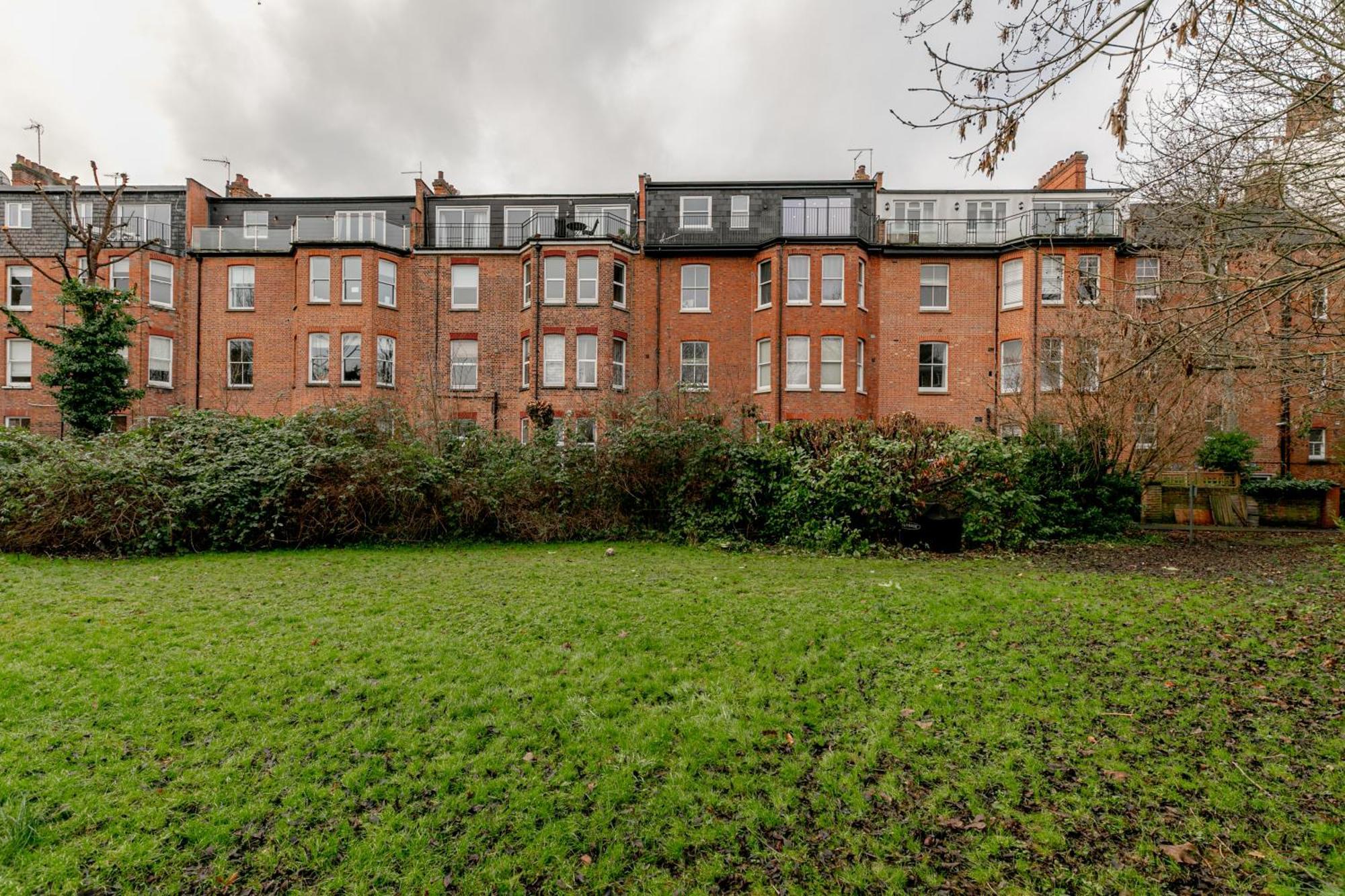 Fairhazel Gardens Studios Лондон Стая снимка