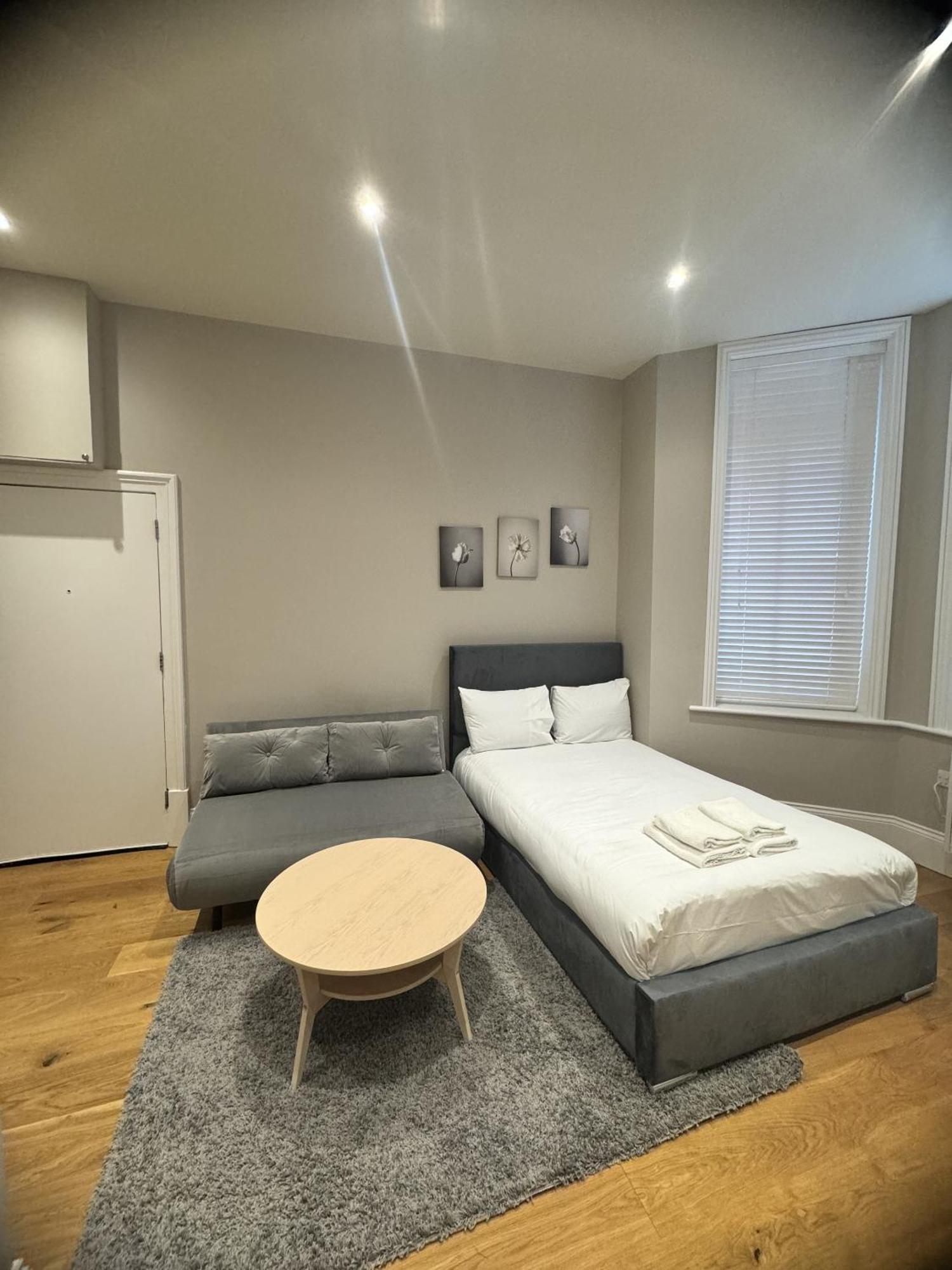 Fairhazel Gardens Studios Лондон Стая снимка